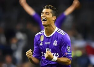 Ligue Des Champions : Cristiano Ronaldo Sera Honoré Par L’uefa Avec Un Trophée Unique !