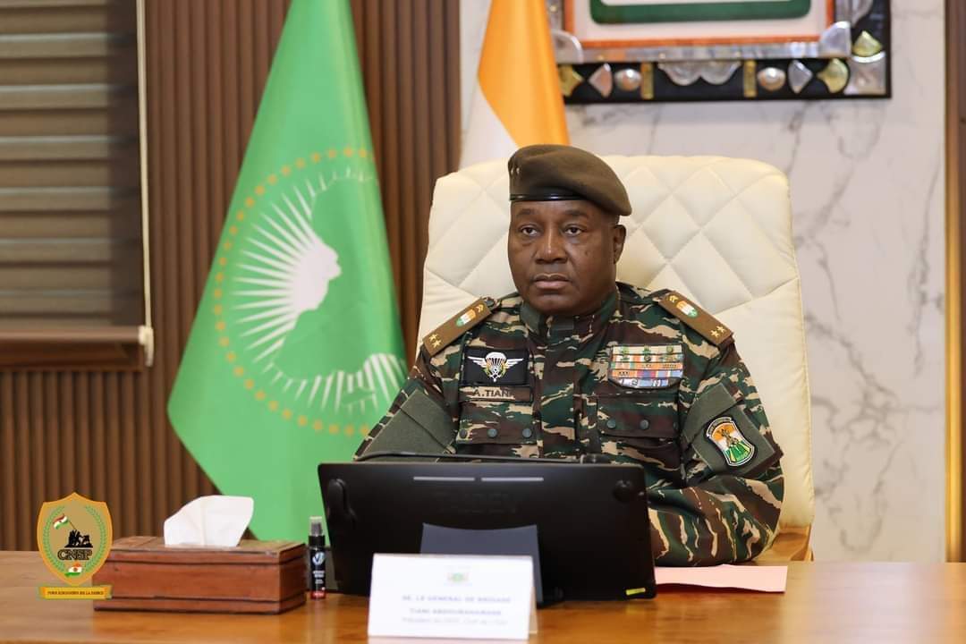 Nouvelle Confrontation Entre Le Niger Et Une Entité Française